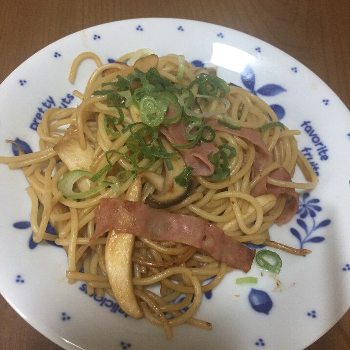 ビアソーセージハムパスタ